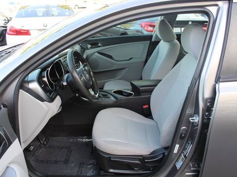 Used 2015 Kia Optima LX image 18