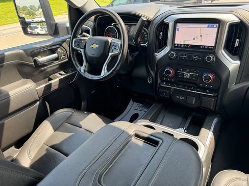 Used 2021 Chevrolet Silverado 2500 LTZ w/ LTZ Premium Package AWD/4WD image 28