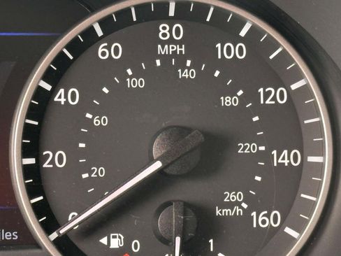 Used 2022 Nissan Maxima SV w/ Floor Mat Group image 28