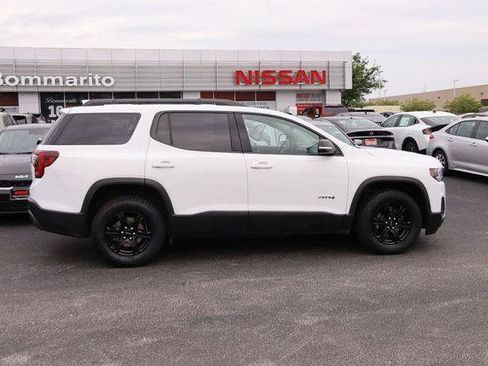 Used 2022 GMC Acadia AT4 AWD/4WD image 5