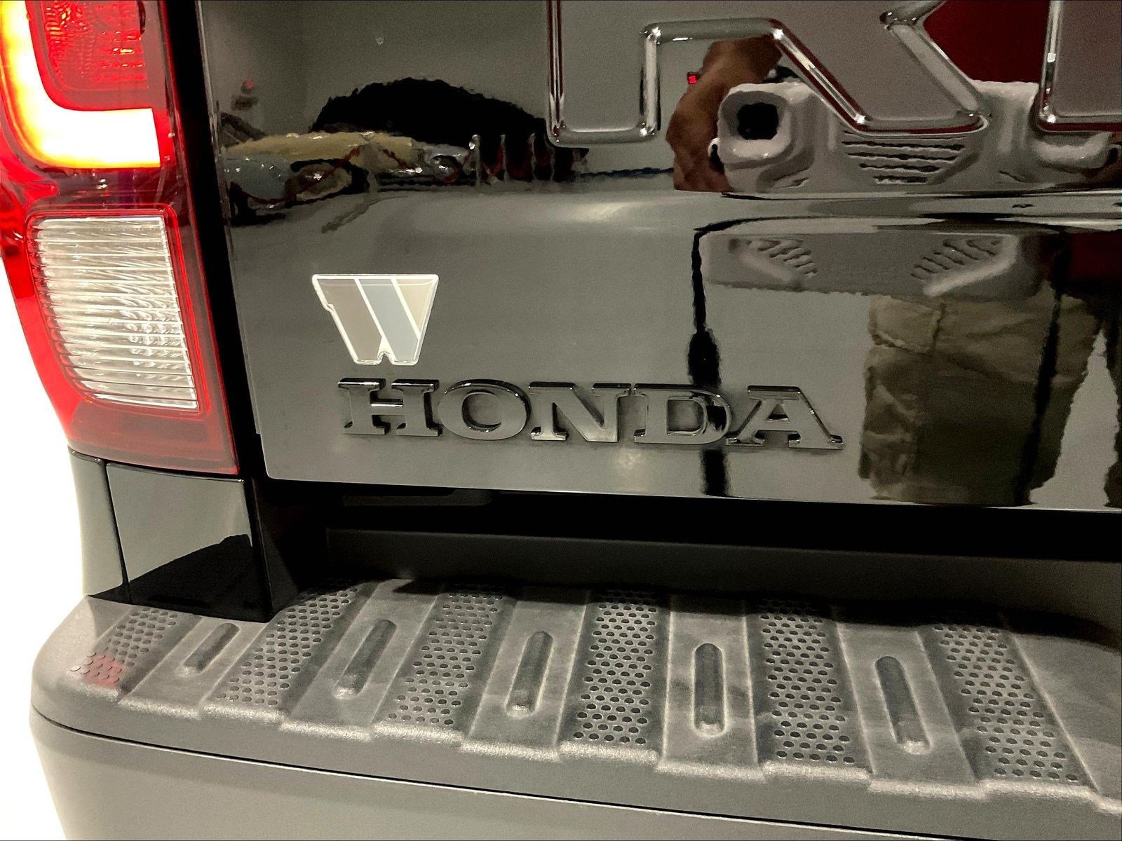 Certified 2024 Honda Ridgeline RTL image 24