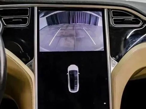 Used 2016 Tesla Model X Performance AWD/4WD image 28