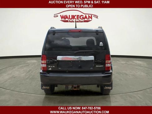 Used 2011 Jeep Liberty Sport w/ Popular Equipment Group AWD/4WD image 6