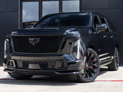 Used 2025 Cadillac Escalade ESV V