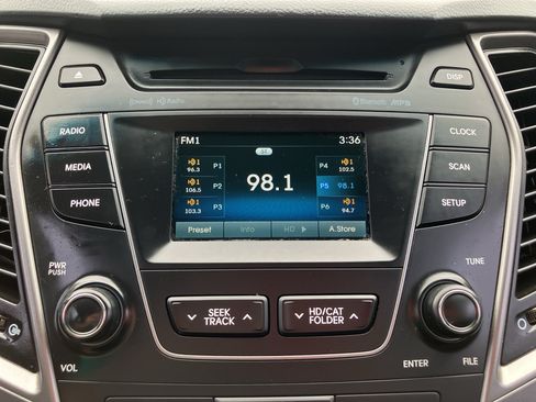 Used 2013 Hyundai Santa Fe Sport 2.0T AWD/4WD image 18
