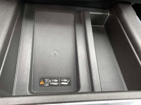 Used 2019 GMC Sierra 1500 Denali w/ Denali Ultimate Package AWD/4WD image 18