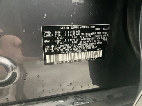 Used 2024 Subaru Outback Premium image 29