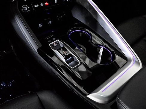 Certified 2025 Audi Q5 Premium w/ Convenience Package AWD/4WD image 12