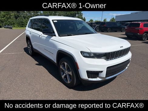Used 2023 Jeep Grand Cherokee L Limited AWD/4WD image 2
