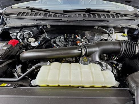 New 2025 Lincoln Navigator Reserve image 33