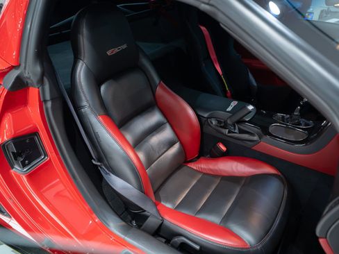 Used 2009 Chevrolet Corvette Z06 w/ Preferred Equipment Group RWD image 26