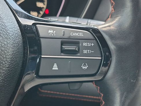 Used 2023 Honda Pilot TrailSport image 10