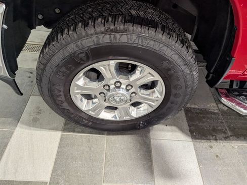 Used 2026 RAM 2500 Big Horn AWD/4WD image 8