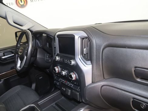 Used 2022 GMC Sierra 1500 Elevation w/ Preferred Package image 41