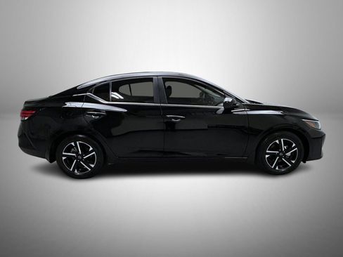 Used 2024 Nissan Sentra SV w/ All-Weather Package image 4