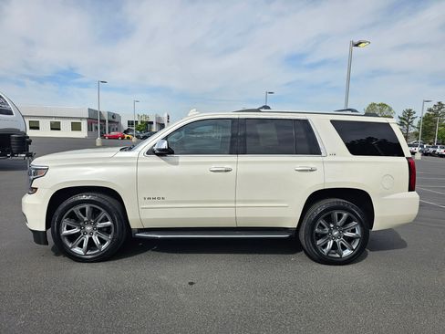 Used 2015 Chevrolet Tahoe LTZ AWD/4WD image 34