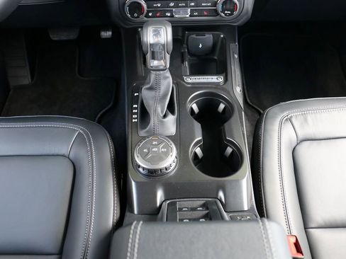 New 2026 Ford Bronco Outer Banks AWD/4WD image 26