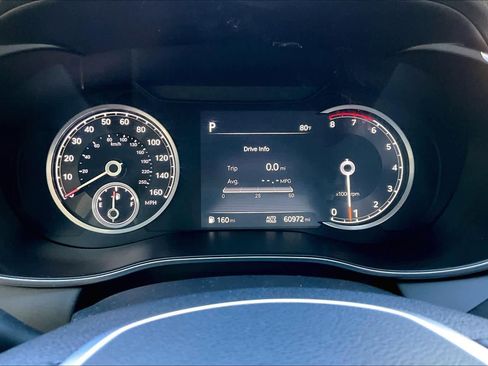 Used 2022 Genesis G70 2.0T image 23