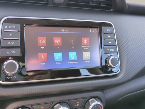 New 2025 Nissan Kicks Play S image 14