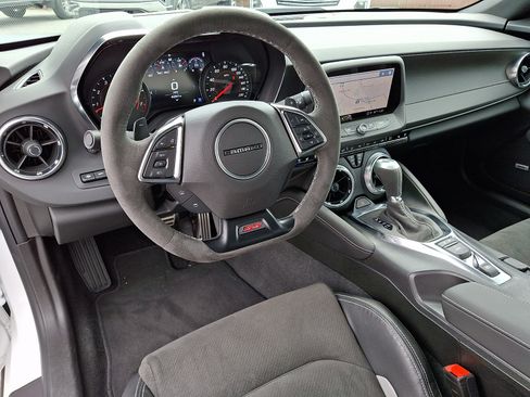 Used 2023 Chevrolet Camaro SS RWD image 11