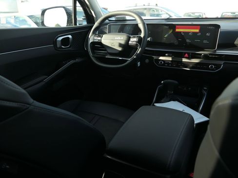 New 2026 Kia Sorento S image 16