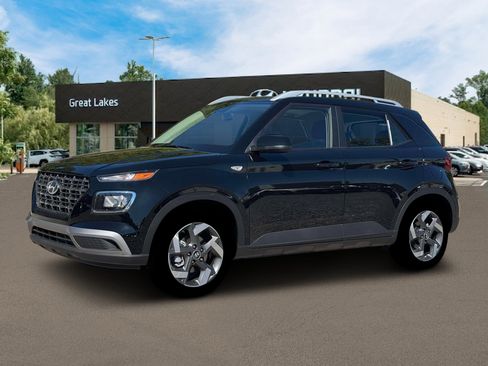 New 2026 Hyundai Venue SEL image 2