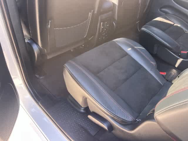 Used 2022 Dodge Durango R/T w/ Blacktop Package RWD image 33