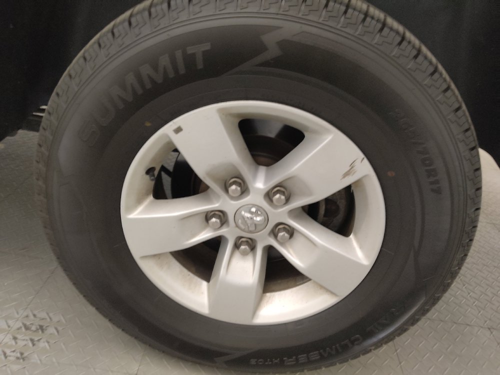 Used 2024 RAM 1500 Classic SLT RWD image 31