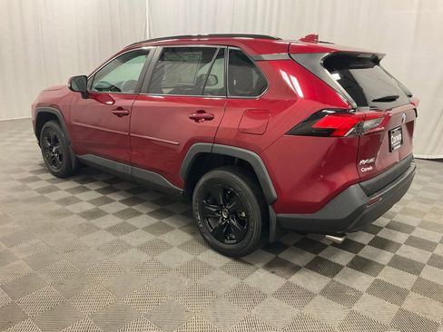 Used 2020 Toyota RAV4 XLE image 4