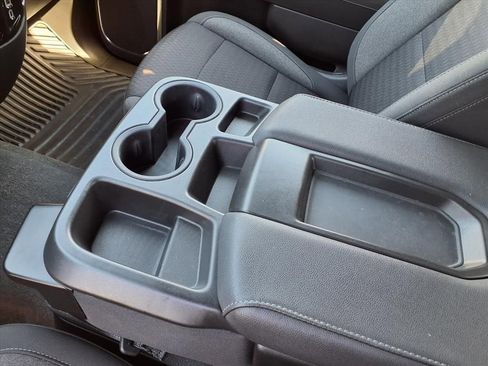 Used 2023 GMC Sierra 1500 Elevation image 24