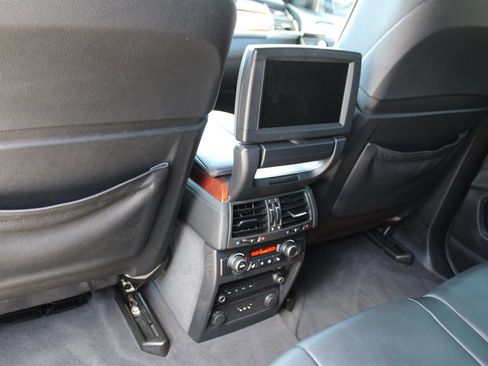 Used 2011 BMW X5 M image 21