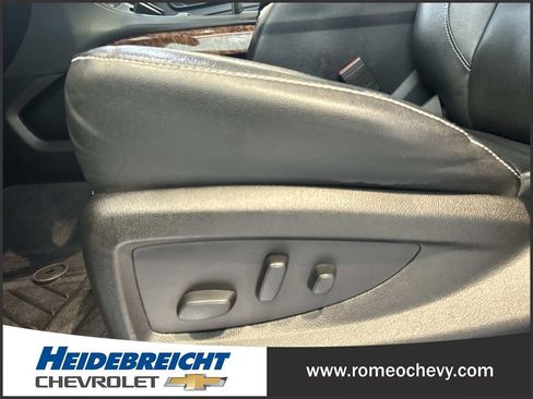 Used 2019 Chevrolet Tahoe Premier AWD/4WD image 14