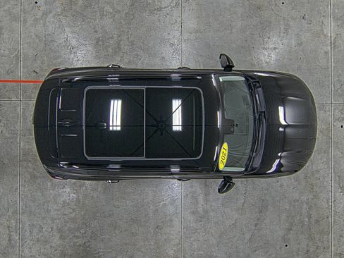 Certified 2021 Buick Envision Essence w/ Technology Package I image 35