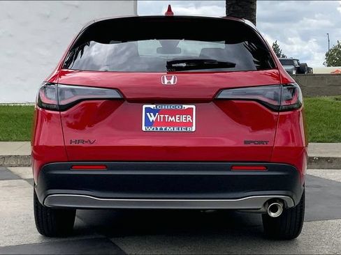 New 2027 Honda HR-V Sport image 4