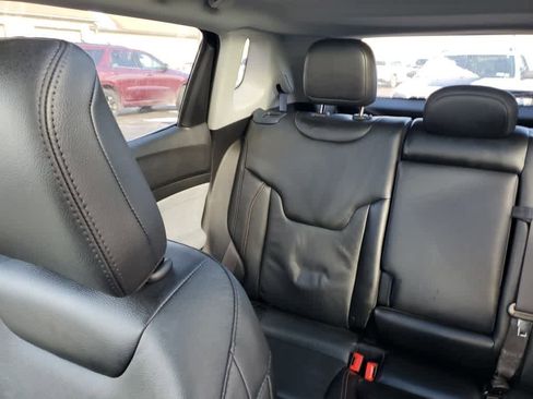 Used 2022 Jeep Compass Latitude w/ Sun and Sound Group image 14