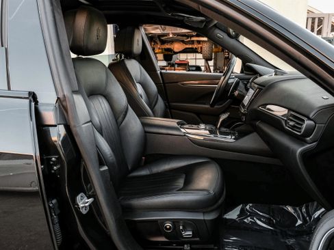 Used 2022 Maserati Levante Modena image 34
