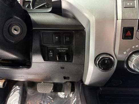 Used 2018 Toyota Tundra SR5 w/ TRD Off Road Package image 13