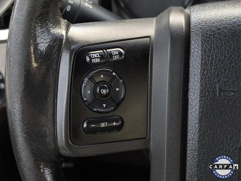 Used 2013 Ford F350 Platinum w/ Platinum Pkg image 16