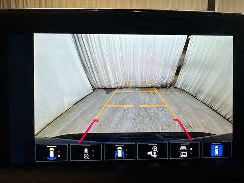 Used 2023 Chevrolet Tahoe LT w/ LT Signature Plus Package AWD/4WD image 19