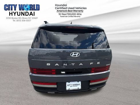Used 2025 Hyundai Santa Fe Limited FWD image 4