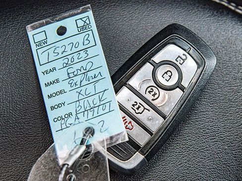 Used 2023 Ford Explorer XLT w/ Equipment Group 202A image 22