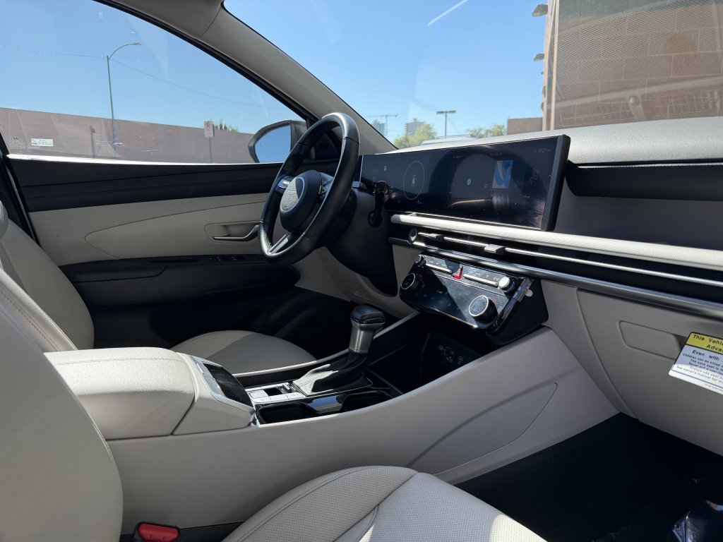 Used 2025 Hyundai Tucson SEL FWD image 40