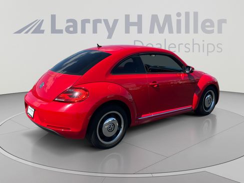 Used 2012 Volkswagen Beetle 2.5 FWD image 5