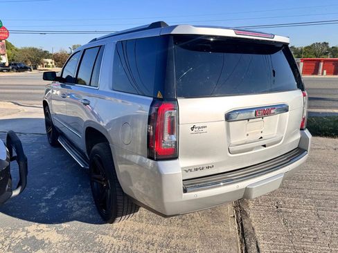 Used 2018 GMC Yukon Denali image 5