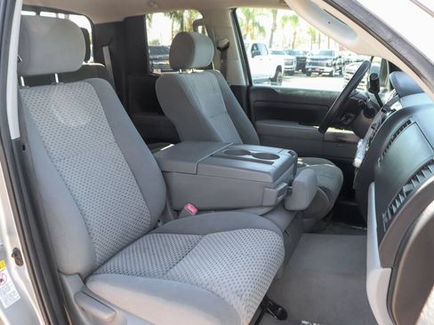 Used 2011 Toyota Tundra 2WD Double Cab w/ Tow Pkg image 31