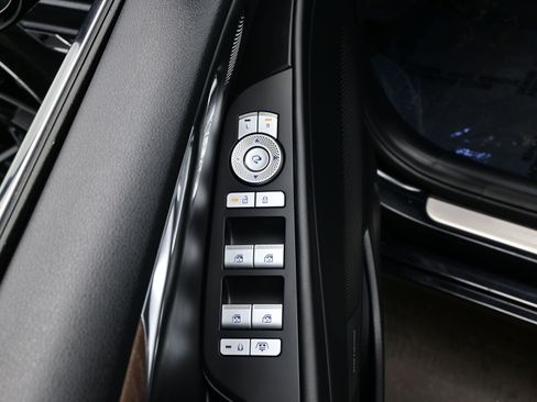 Certified 2026 Genesis G80 2.5T Advanced image 10