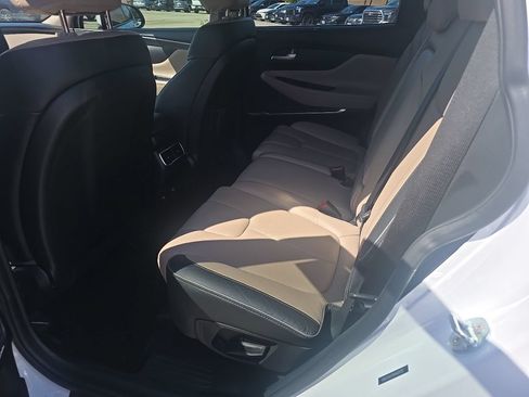 Used 2022 Hyundai Santa Fe SEL w/ Convenience + Premium Package FWD image 12