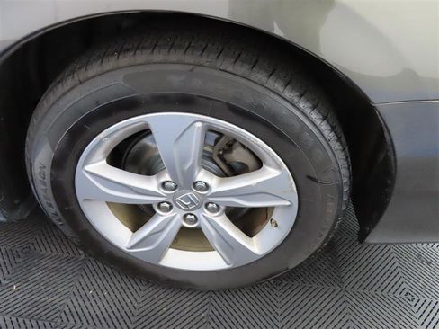 Used 2019 Honda Odyssey EX-L image 12