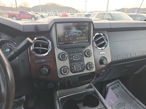 Used 2016 Ford F350 Lariat w/ Lariat Ultimate Package image 24