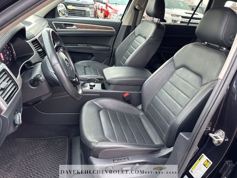 Used 2019 Volkswagen Atlas SEL Premium image 11